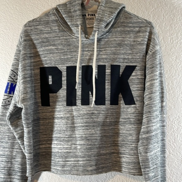 PINK Victoria’s Secret Cropped Hoodie Grey & White Size Small - Picture 3 of 10
